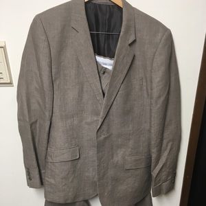 RW and Co Linen Suit